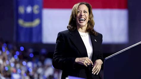 Top Fashion Designers Open Their Pocketbooks for Kamala 